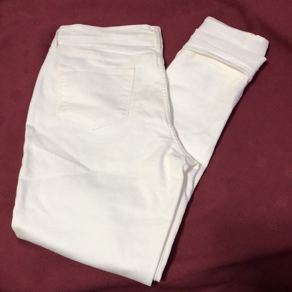 NWOT OLD NAVY SWEETHEART JEANS🌟Vanilla white colour, size 8R skinny. - Picture 3 of 7
